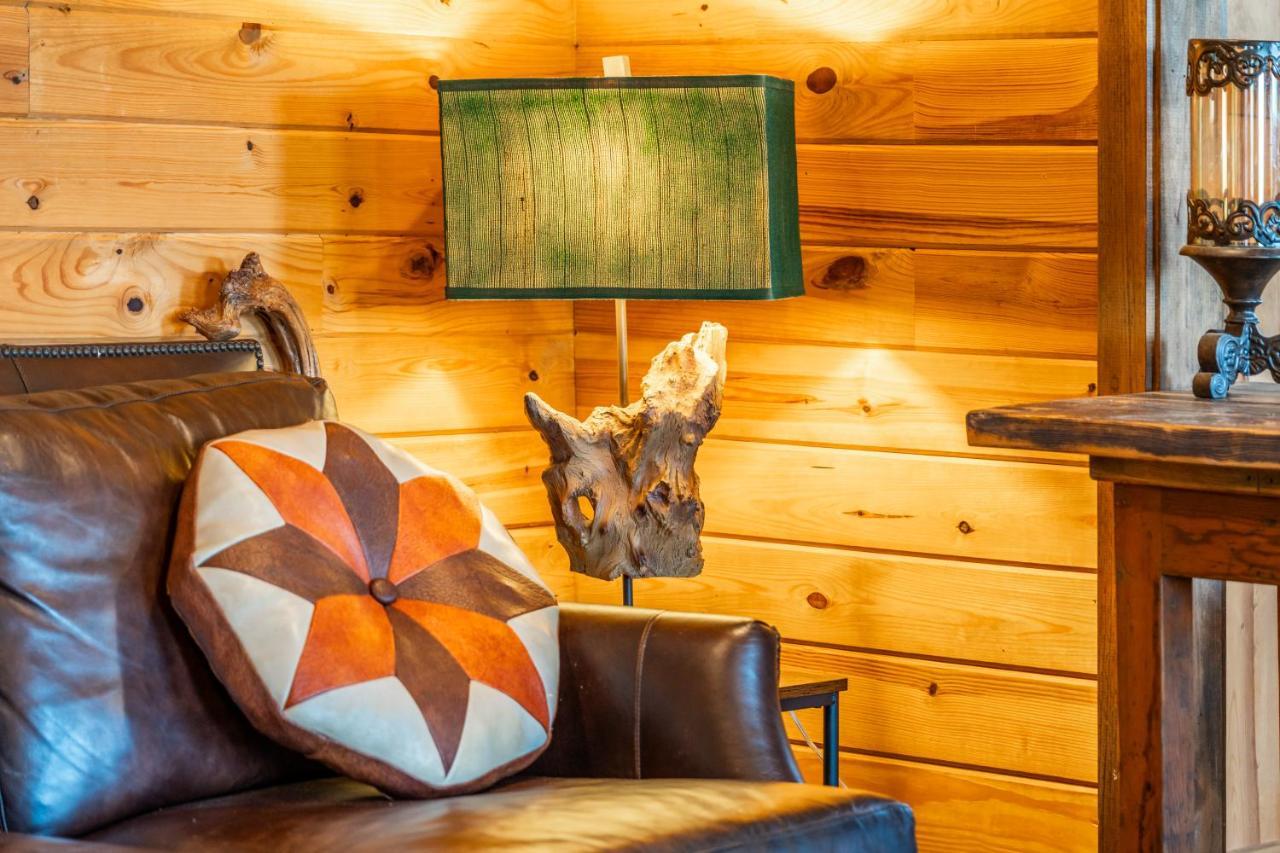 Misty Mountain Cabin Spectacular Scenic Escape By Caddo River Glenwood エクステリア 写真